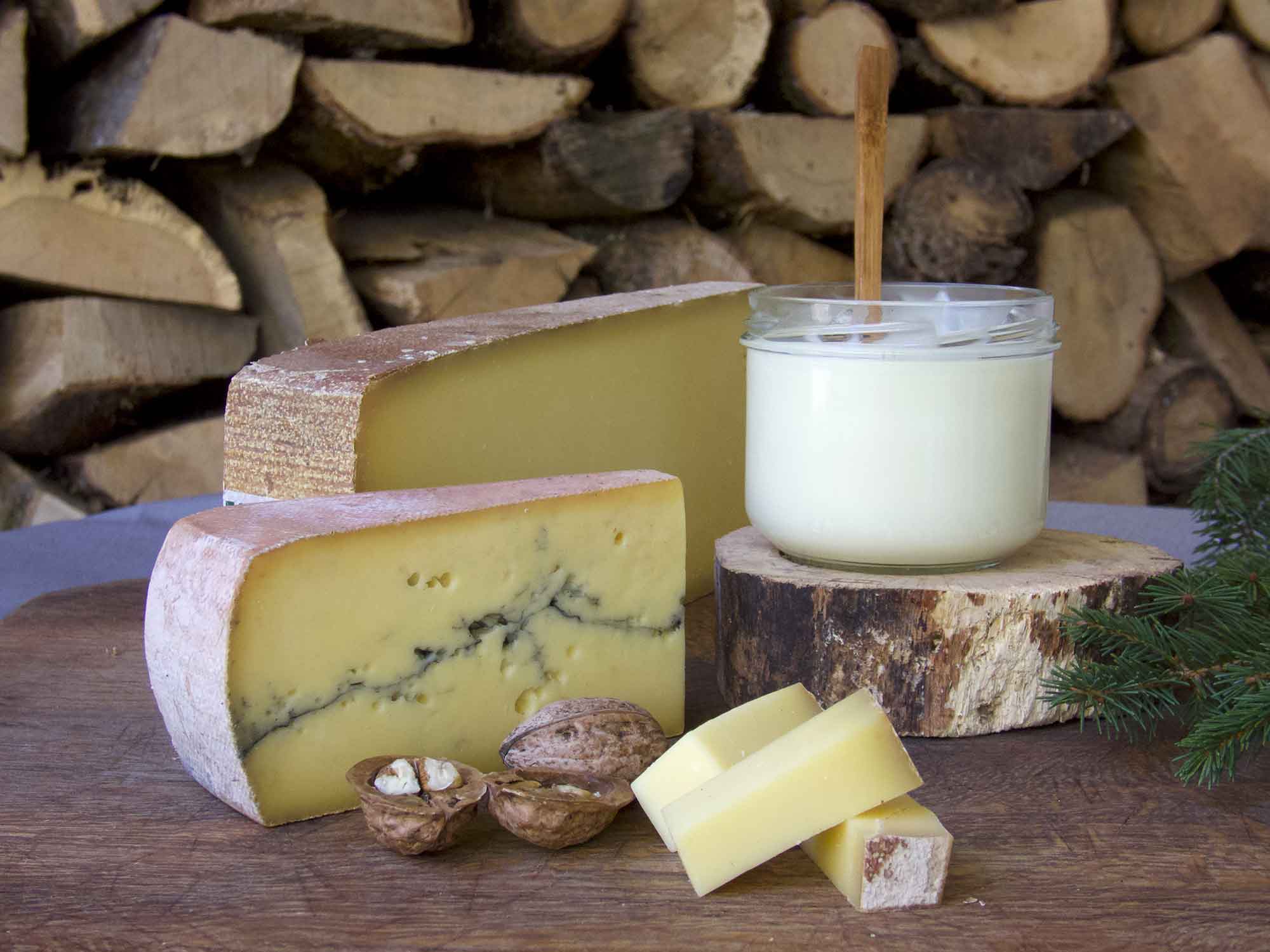 Les fromages de Franche-Comté (photo C. Vasselet BFC Tourisme) Les fromages de Franche-Comté