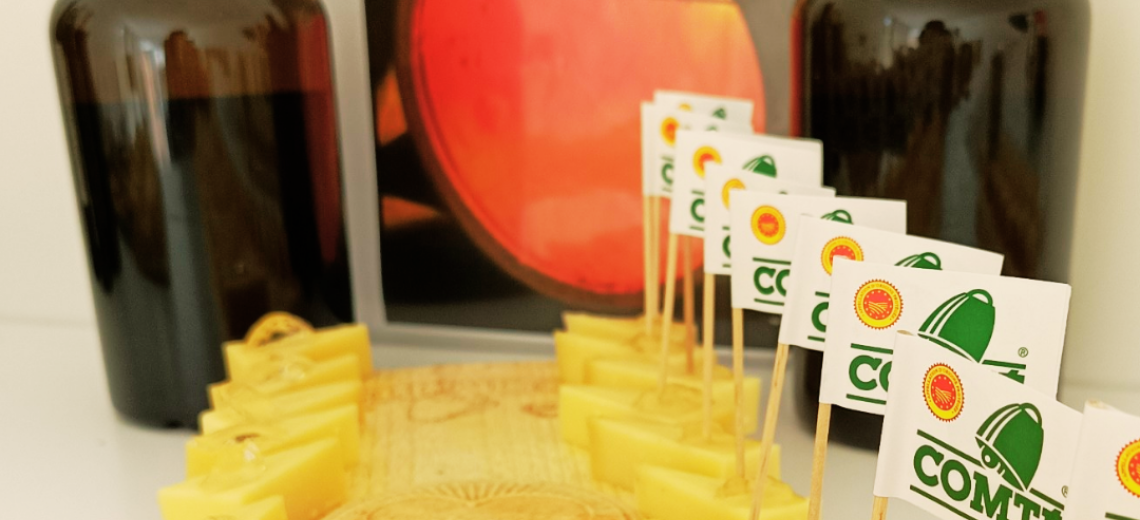 Dégustation Vins du Jura et Comté © La Maison du Comté 