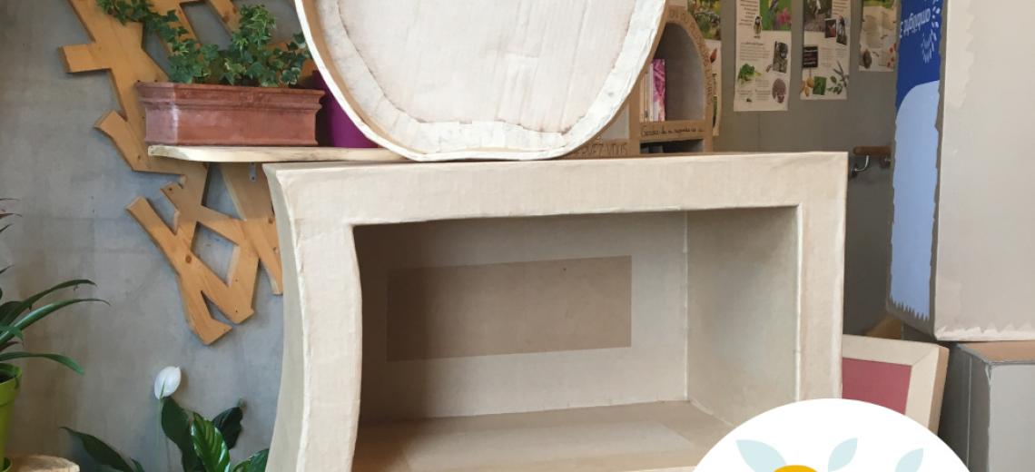 Stage Meubles en carton © Mona +