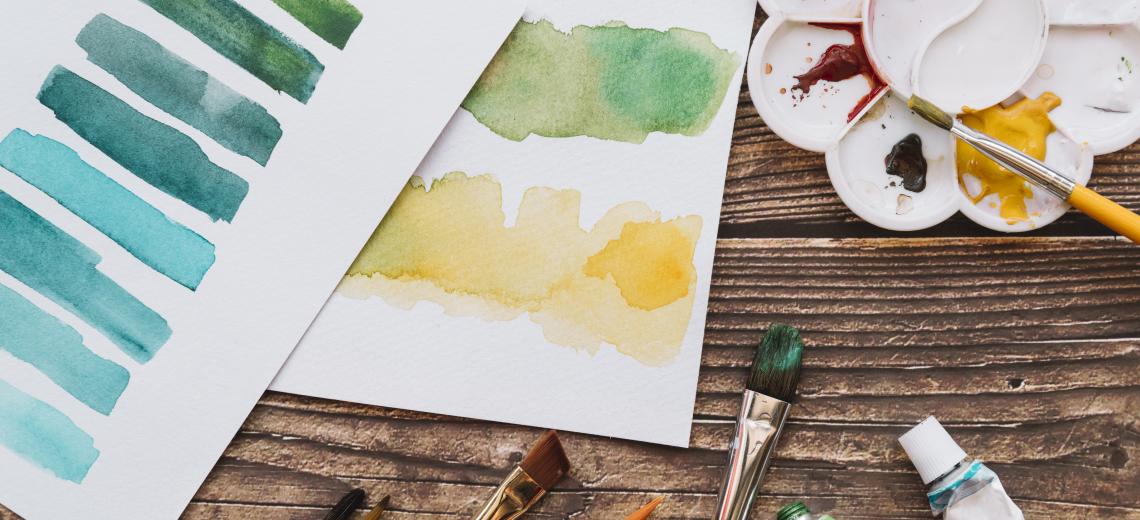 top-view-paint-art-concept © ILONA SHOROKHOVA