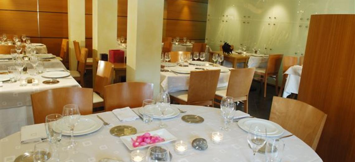 RESTAURANT - AU FIL DES SAISONS © RESTAURANT - AU FIL DES SAISONS