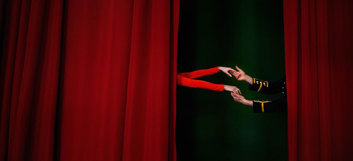 young people holds hands of each other  © www.sobokar.com