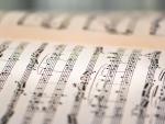 ri_ya-music-book-6168179 © libre de droits - Pixabay