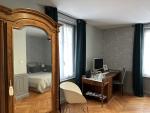 Chambre spacieuse © Le logis des pinces maillées