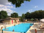 Piscine Camping Etang des Forges © camping