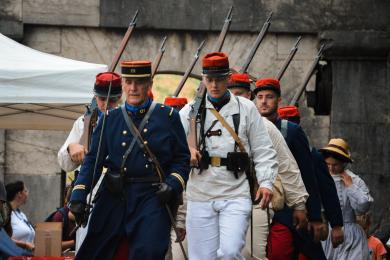 Ca démarre fort ! © Mona +