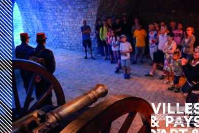 Une rencontre inattendue © Mona +