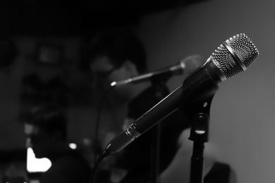 microphone-g1e02753a0_1280 © LIBRE DE DROITS