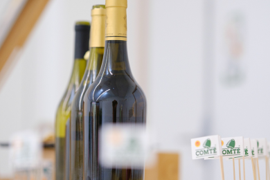 Vins du Jura et Comté  © Loris Faé 