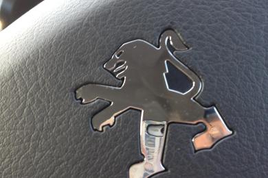 Logo Peugeot © libre de droits - Pixabay