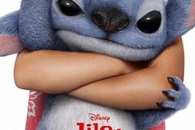 Projection en plein air du film LILO ET STITCH © Mona +